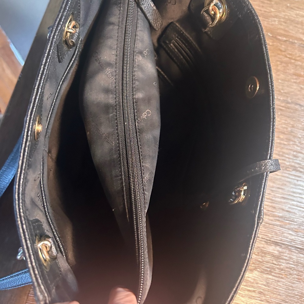 Calvin Klein leather Hayden Mercury shoulder bag - Picture 12 of 15